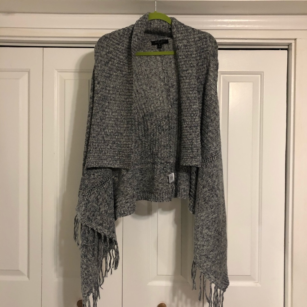 Romeo + Juliet Couture Sweater Vest